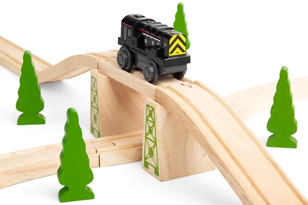 Past op houten rails