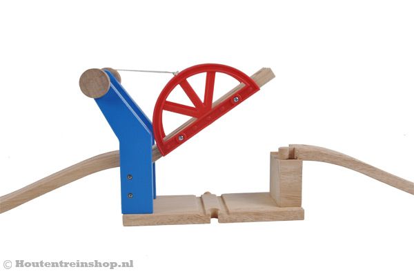 Brug is handmatig op te halen.