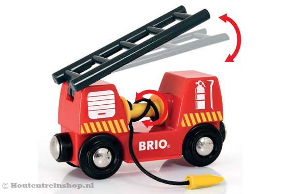 Doe de ladder omhoog en pak snel de brandweerspuit.