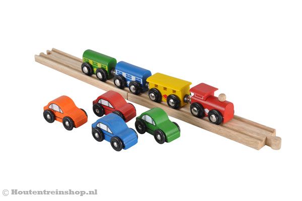 Trein, wagonnetjes en auto's.